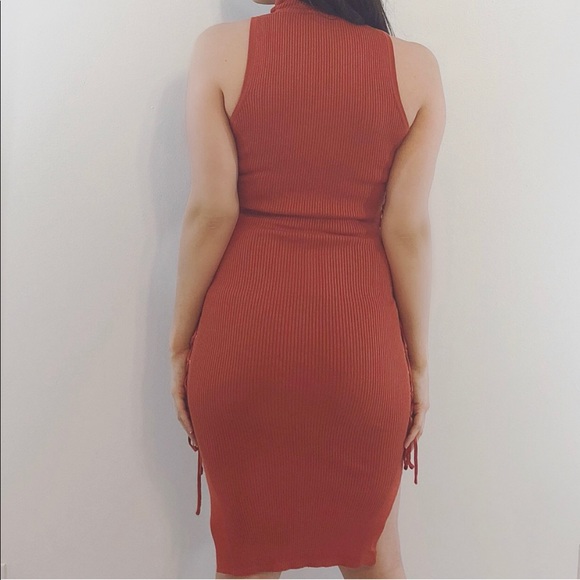 Rust Orange Chocker Dress - Picture 4 of 4